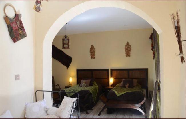 Hotel Les Trois Faisans Bligny-sur-Ouche Exterior foto